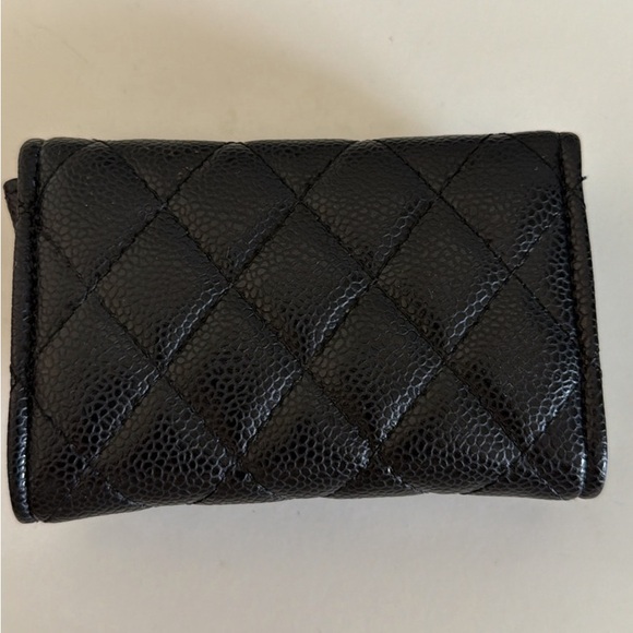 wallet - Picture 4 of 4
